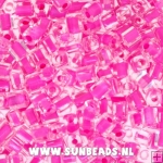 Rocailles 4mm vierkant (transparant met roze binnenkant)